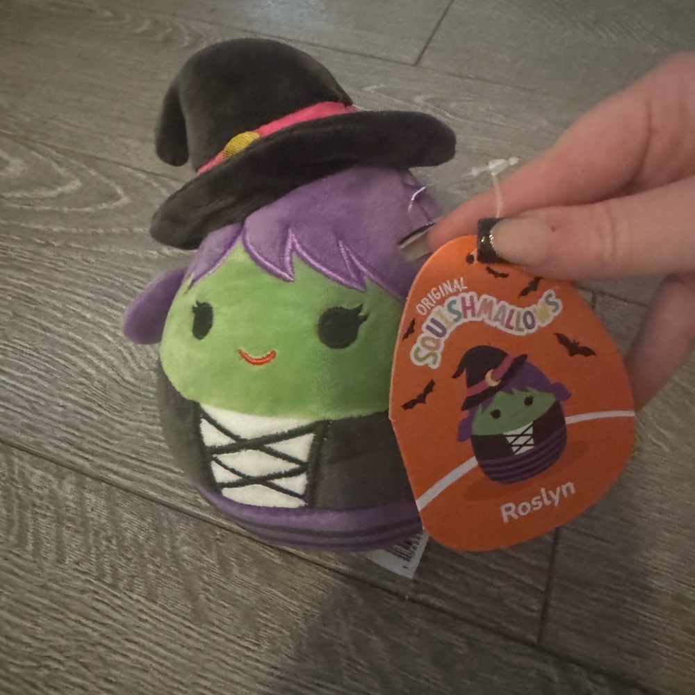 Squishmallows Roslyn Witch with Green and Purple